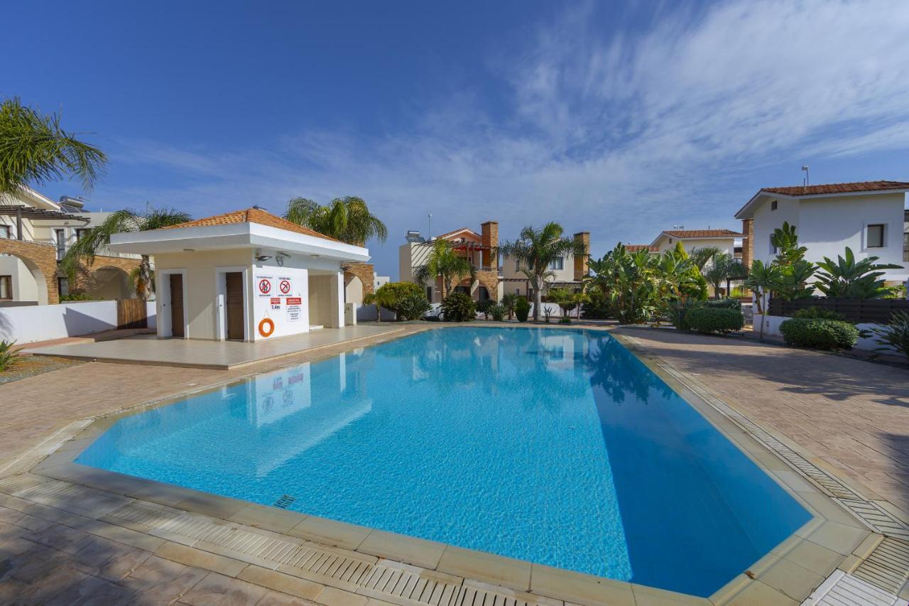 Ayia Thekla Villa Annamariaアヤナパ エクステリア 写真